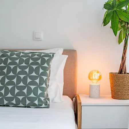 בית נופש Nura House Duplex Downtown *