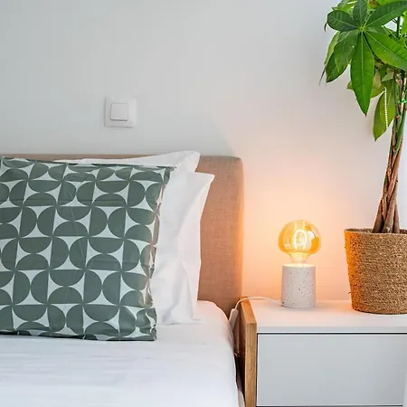 Appartamento Nura House Duplex Downtown