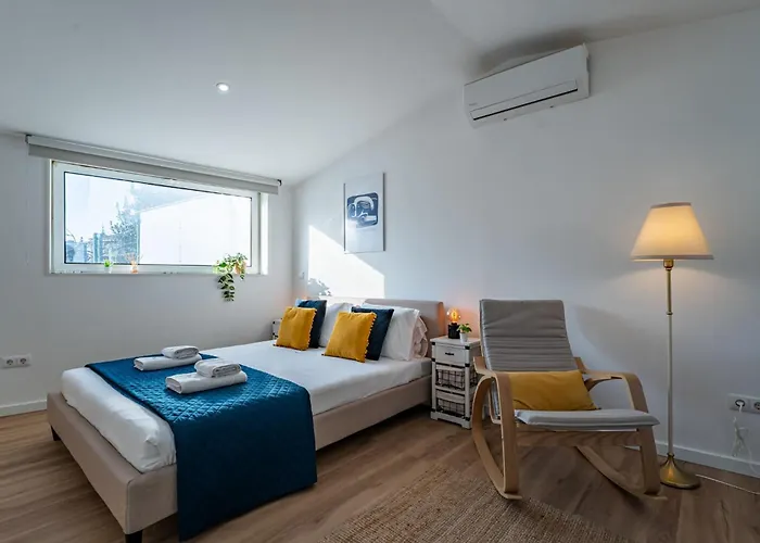 Nura House Duplex Downtown