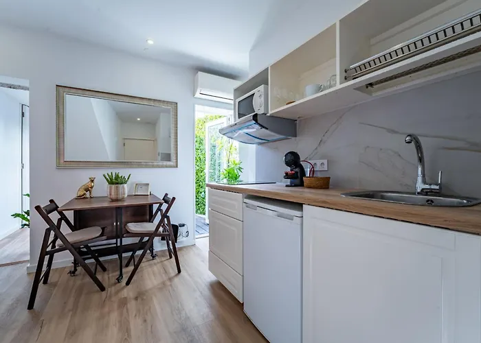 Nura House Duplex Downtown