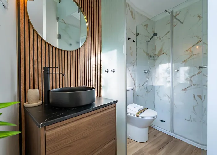 Nura House Duplex Downtown Vakantiehuis