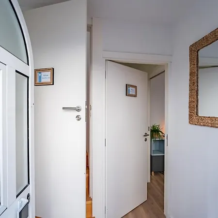 Nura House Duplex Downtown *